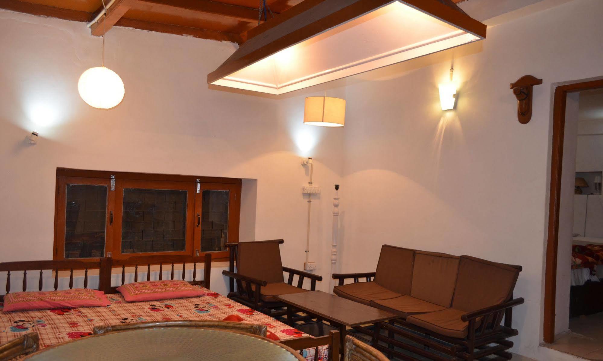Kafal Resort Nainital Eksteriør billede