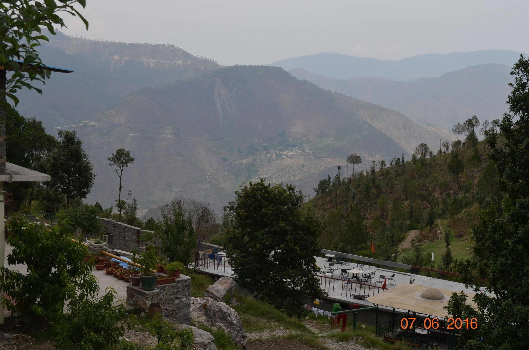 Kafal Resort Nainital Eksteriør billede